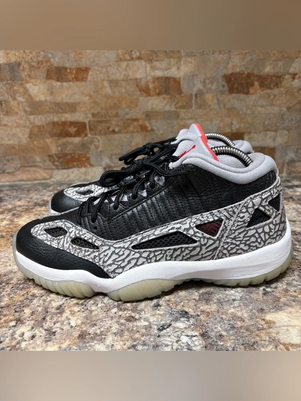 Air Jordan 11 Low Retro IE Black Cement Size 8.5